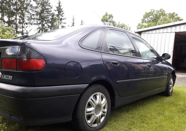 Renault Laguna cena 3000 przebieg: 193737, rok produkcji 1995 z Ciechanowiec małe 352